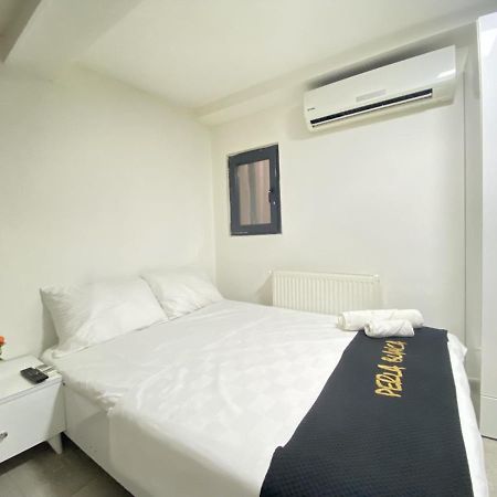 Comfortable And Central Studio Flat In Beyoglu Appartamento Provincia di Provincia di Istanbul Esterno foto