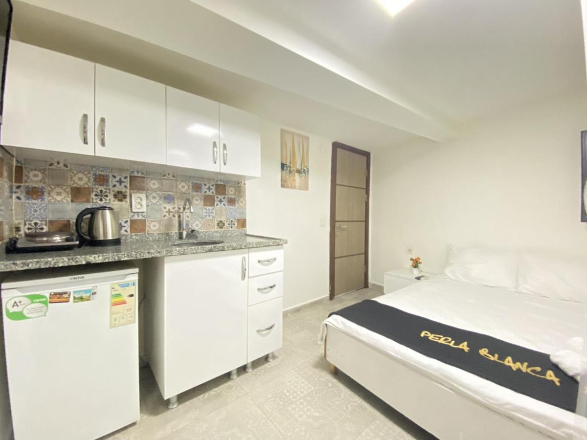 Comfortable And Central Studio Flat In Beyoglu Appartamento Provincia di Provincia di Istanbul Esterno foto