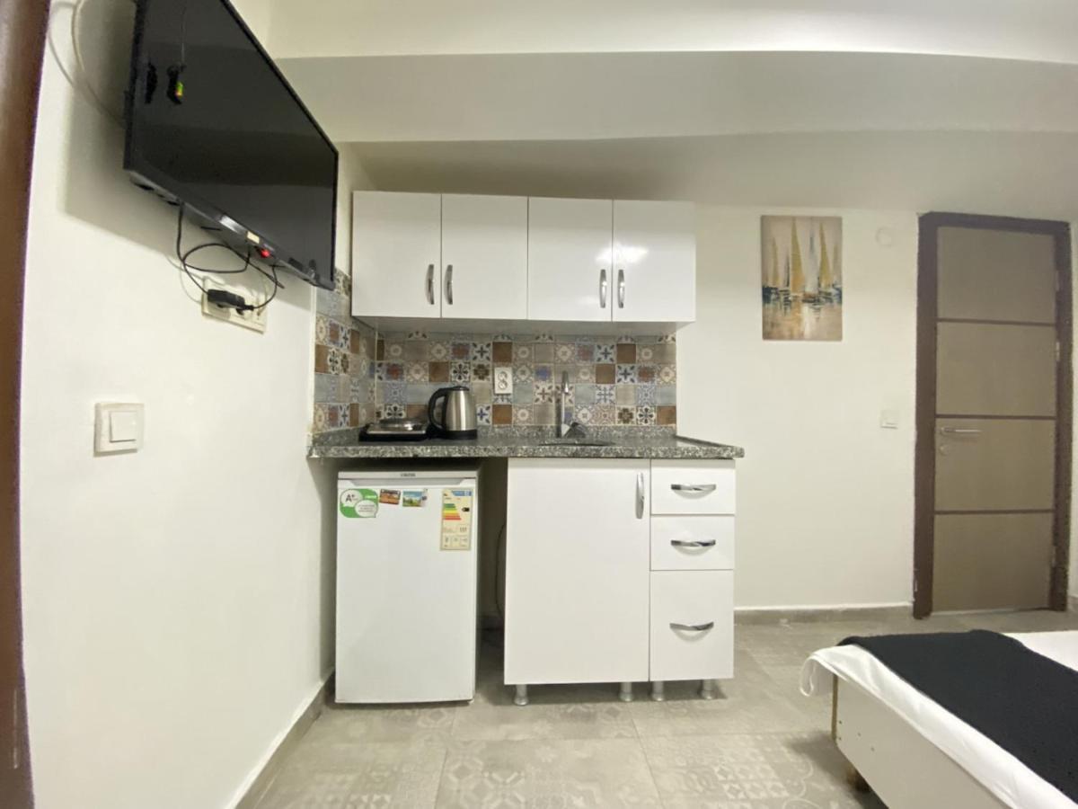 Comfortable And Central Studio Flat In Beyoglu Appartamento Provincia di Provincia di Istanbul Esterno foto