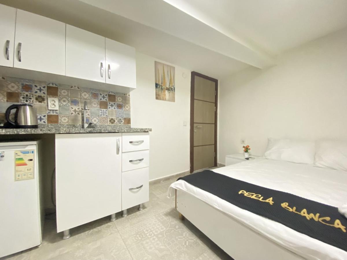 Comfortable And Central Studio Flat In Beyoglu Appartamento Provincia di Provincia di Istanbul Esterno foto
