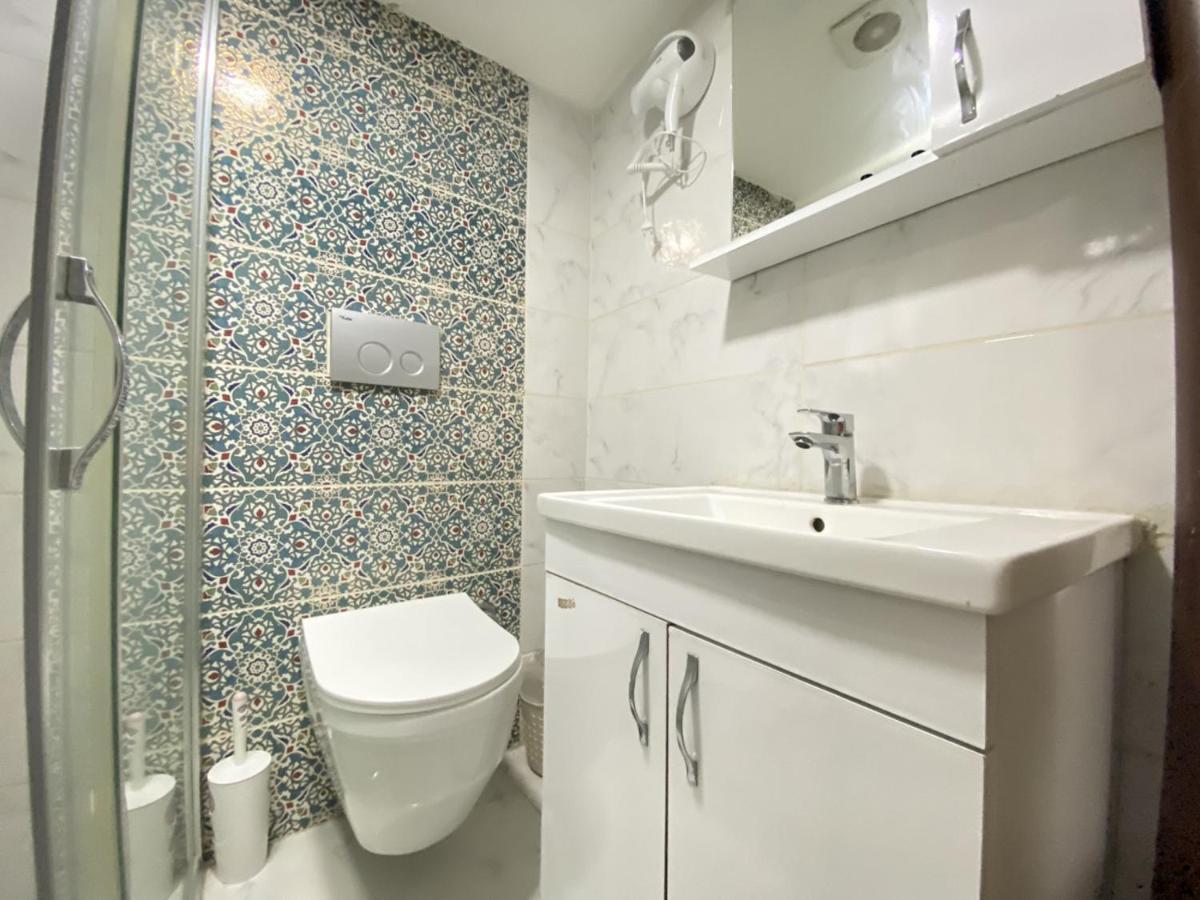 Comfortable And Central Studio Flat In Beyoglu Appartamento Provincia di Provincia di Istanbul Esterno foto